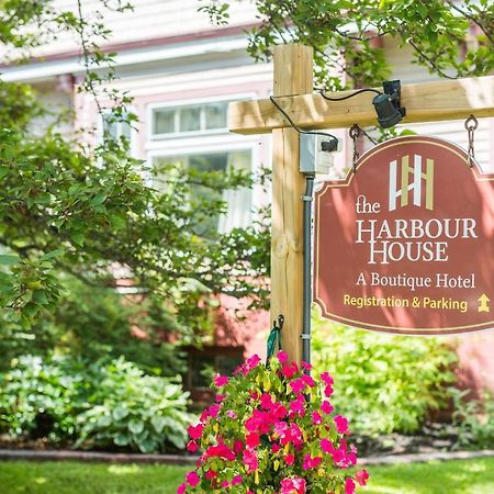 The Harbour House Bed & Breakfast Шарлъттаун Екстериор снимка