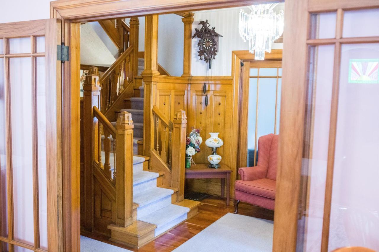 The Harbour House Bed & Breakfast Шарлъттаун Екстериор снимка